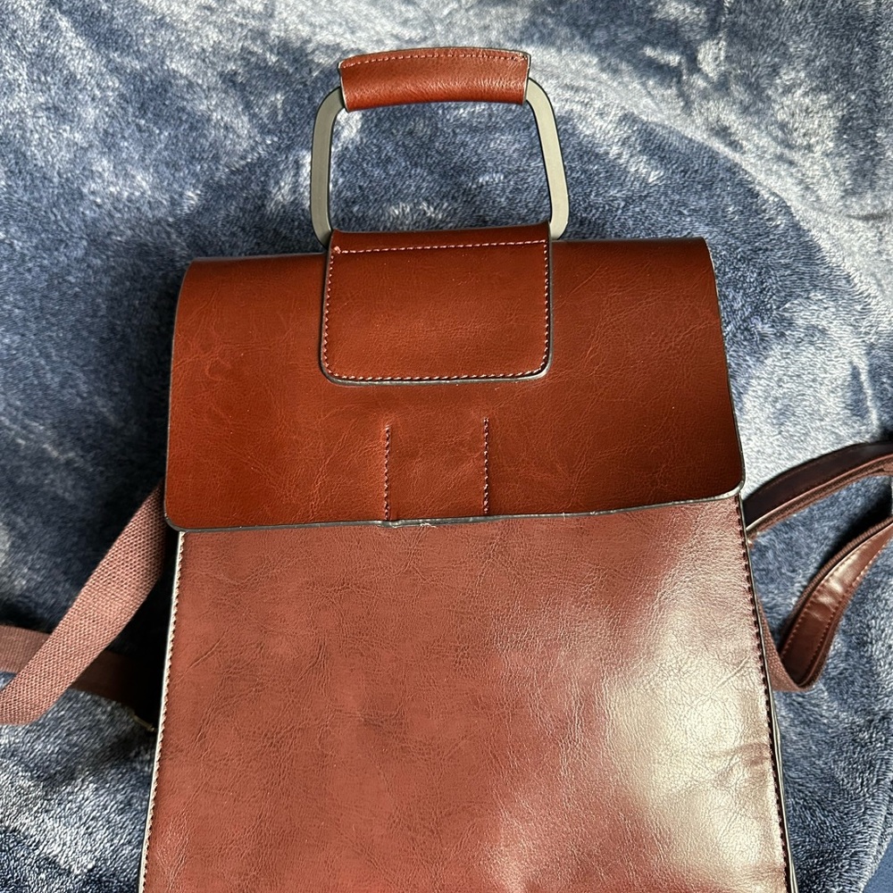 Leather Backpack - Picture 3 of 8